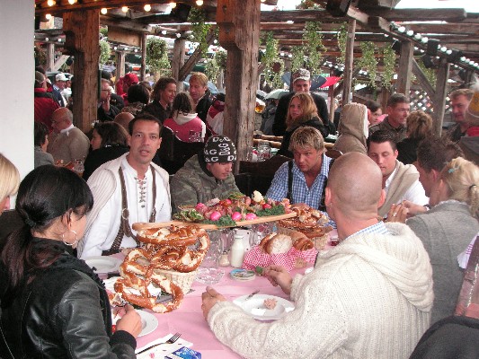 ../Images/2008.10.03Oktoberfest (16).jpg